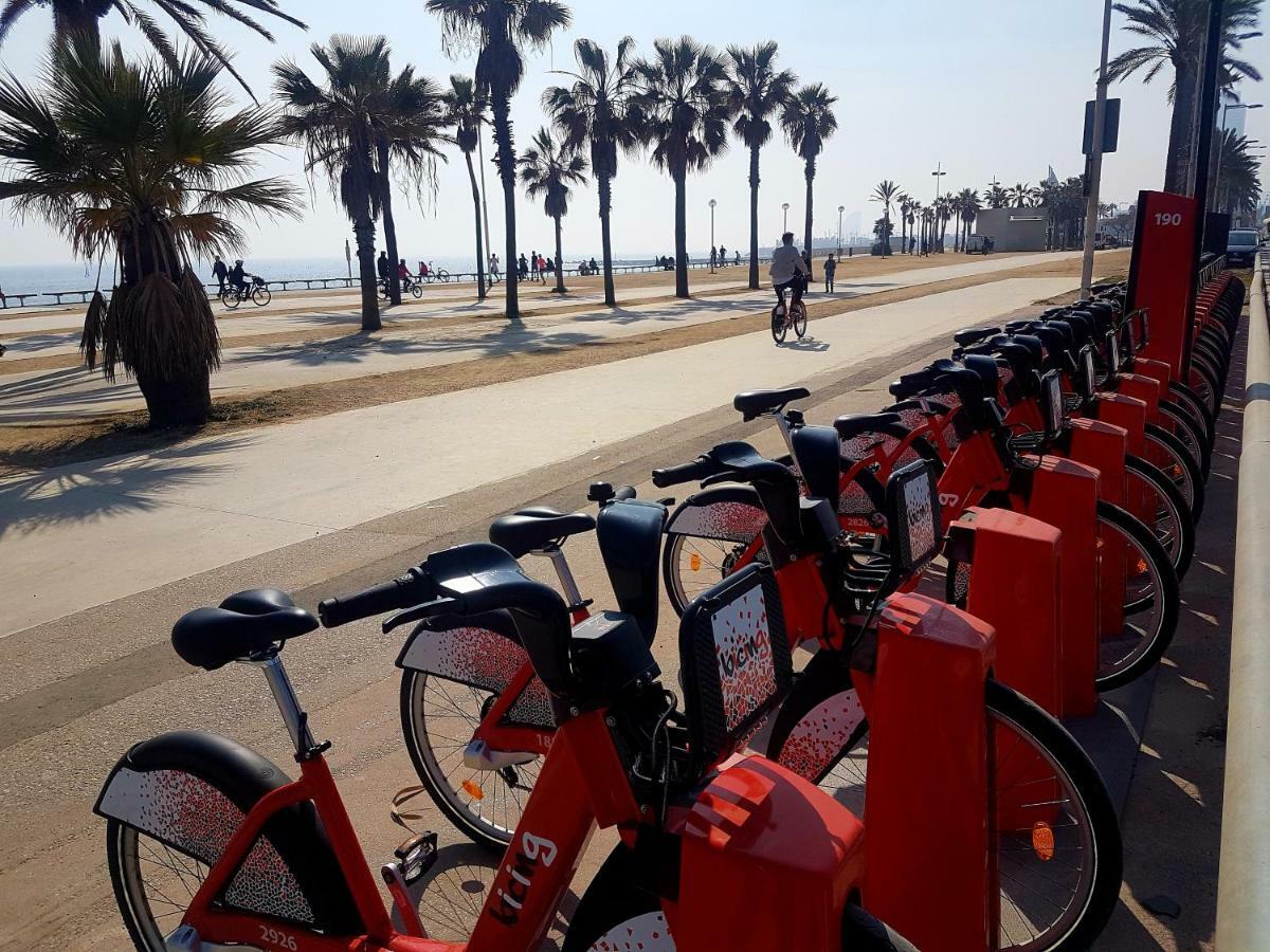 Rambla Poblenou&Mar Bella Beach Barcelona Bagian luar foto