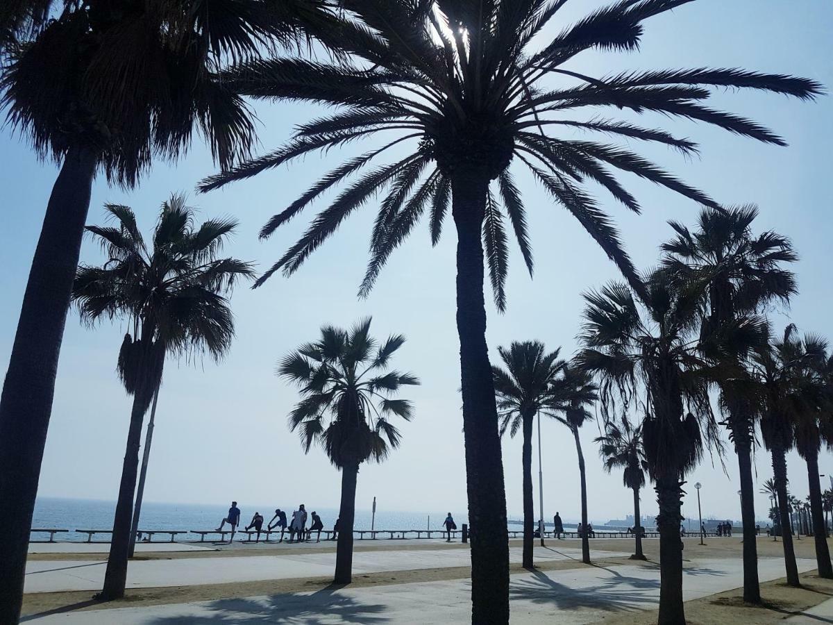 Rambla Poblenou&Mar Bella Beach Barcelona Bagian luar foto